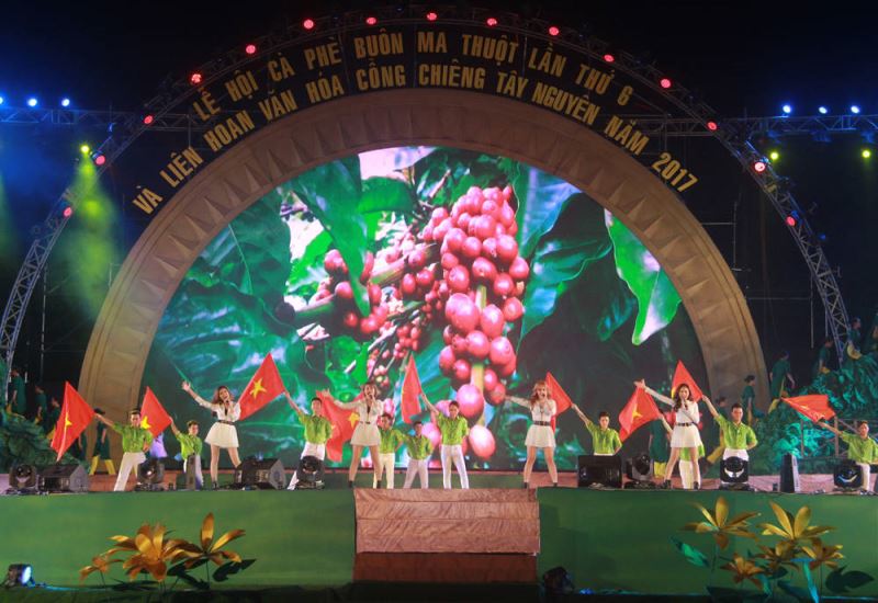 Khai mạc Lễ hội Cà phê Buôn Ma Thuột lần thứ 6 và Liên hoan Văn hóa Cồng chiêng Tây Nguyên năm 2017